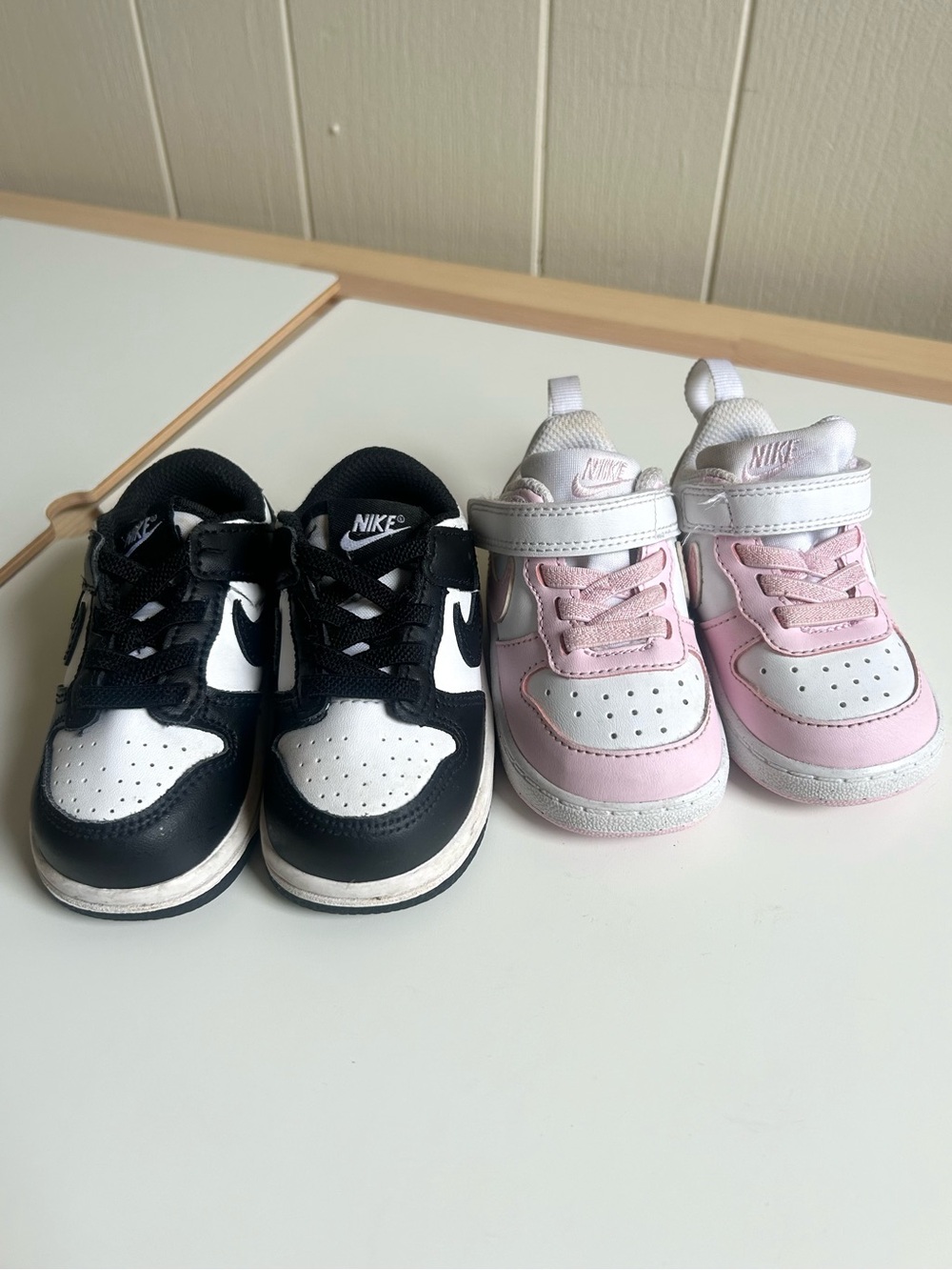 Nike 4c Dunks Toddler Two Pairs Pink + Black & White